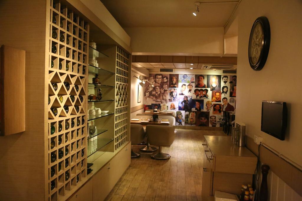 Hotel President Dehradun Luaran gambar