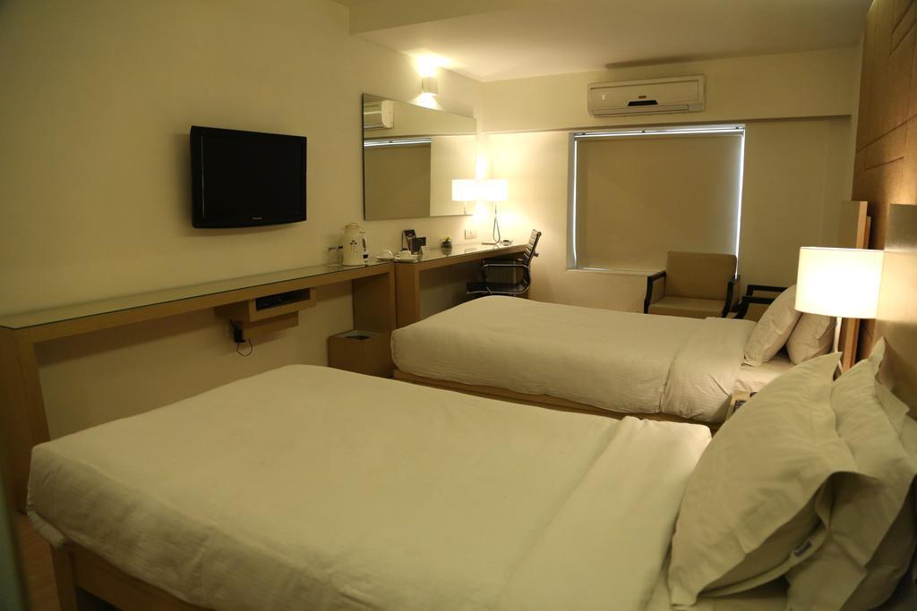 Hotel President Dehradun Bilik gambar